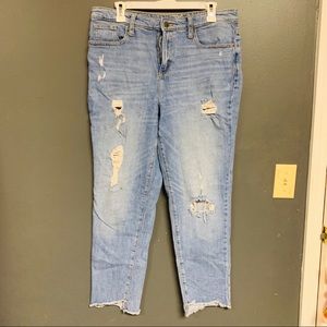 UNIVERSAL THREAD STRAIGHT LEG JEANS